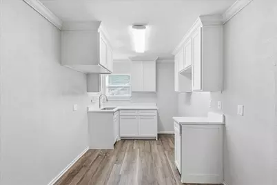 1515 E Waco Avenue, Dallas, TX 75216 - Photo 5