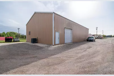 3231 Walnut Creek Parkway, Granbury, TX 76049 - Photo 7