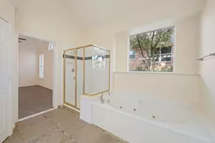 1718 Lake Bluff Dr, Garland, TX 75043 - Photo 23