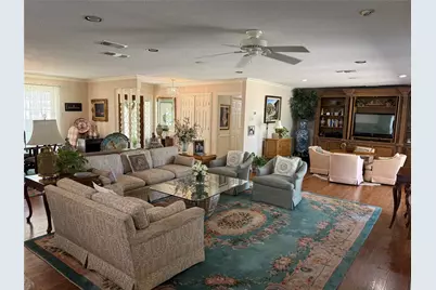 14635 Tanglewood Drive, Farmers Branch, TX 75234 - Photo 7