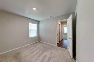 305 Anvil Dr, Fort Worth, TX 76052 - Photo 17