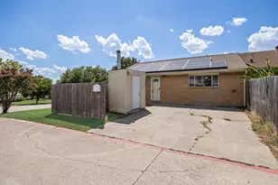 1 E Mountain Ln, Grand Prairie, TX 75052 - Photo 7