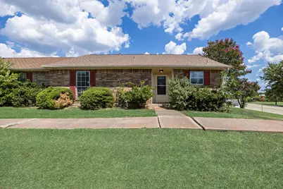 1 E Mountain Lane #33, Grand Prairie, TX 75052 - Photo 23