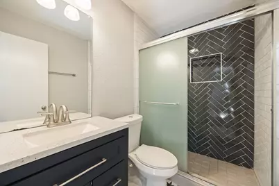 1 E Mountain Lane #33, Grand Prairie, TX 75052 - Photo 9