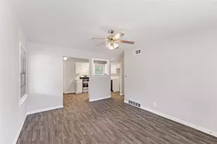 4713 Laverda Dr, Haltom City, TX 76117 - Photo 9