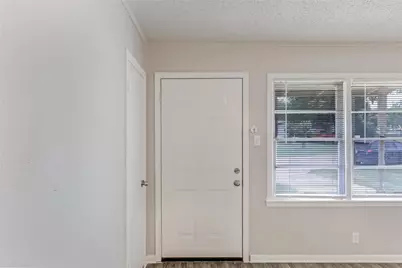 4713 Laverda Drive, Haltom City, TX 76117 - Photo 5