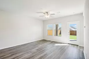 4012 Sandstone Dr, Princeton, TX 75071 - Photo 9