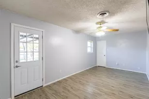 2401 S Elmwood Dr, Abilene, TX 79605 - Photo 13