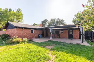 2401 S Elmwood Dr, Abilene, TX 79605 - Photo 31