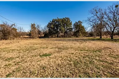 5715 Belaire Circle, Granbury, TX 76048 - Photo 1