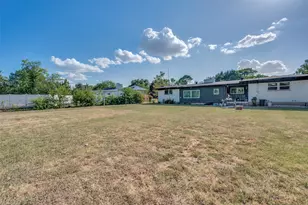 4708 Holiday Ln E, North Richland Hills, TX 76180 - Photo 33