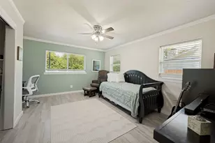 4708 Holiday Ln E, North Richland Hills, TX 76180 - Photo 25
