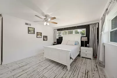 4708 Holiday Lane E, North Richland Hills, TX 76180 - Photo 13