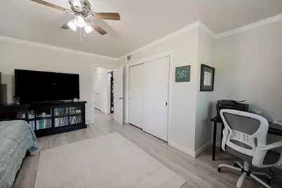 4708 Holiday Lane E, North Richland Hills, TX 76180 - Photo 25