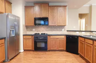 108 Red Bluff Dr, Hickory Creek, TX 75065 - Photo 11