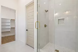 27155 Whispering Meadow Dr, Whitney, TX 76692 - Photo 17