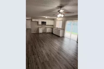 2011 Lavon Creek Lane, Arlington, TX 76006 - Photo 9