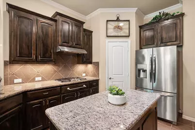 2943 Trail Lake Drive, Grand Prairie, TX 75054 - Photo 5