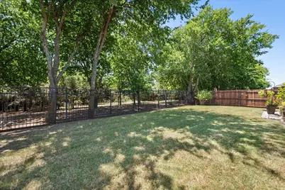 2943 Trail Lake Drive, Grand Prairie, TX 75054 - Photo 25