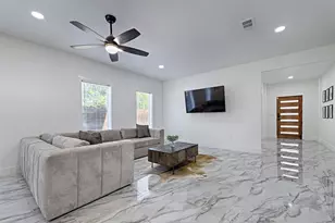 3319 Wake St, Dallas, TX 75212 - Photo 5
