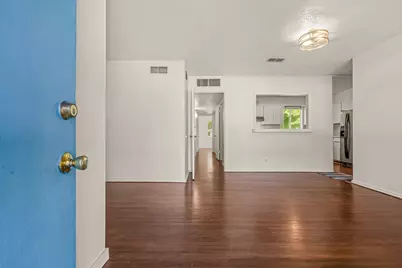 4509 Donnelly Avenue, Fort Worth, TX 76107 - Photo 3