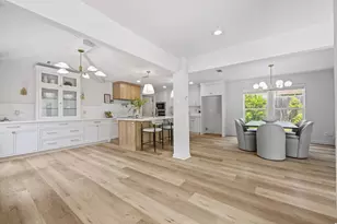 9902 Wood Forest Dr, Dallas, TX 75243 - Photo 11