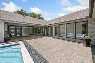 9902 Wood Forest Drive, Dallas, TX 75243 - Photo 31
