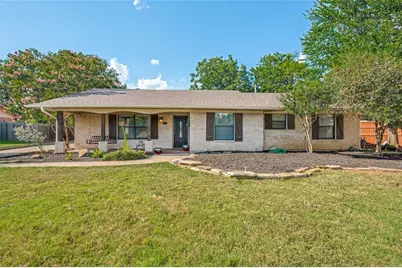 221 Linda Lane, Irving, TX 75062 - Photo 1