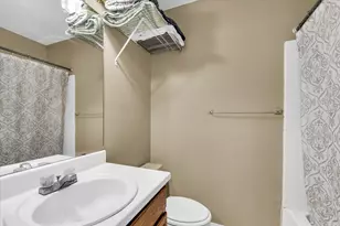 403 Dallas, Waco, TX 76704 - Photo 17
