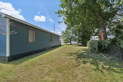 403 Dallas, Waco, TX 76704 - Photo 25