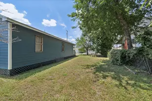 403 Dallas, Waco, TX 76704 - Photo 25