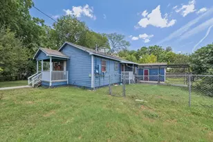 403 Dallas, Waco, TX 76704 - Photo 3