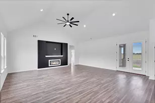901 Old Maypearl Rd, Waxahachie, TX 75167 - Photo 3