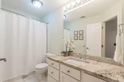 300 Sundance Circle, Irving, TX 75063 - Photo 27