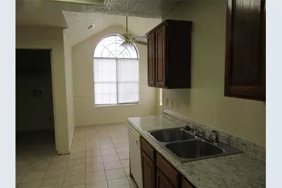 401 Channel View Terrace, DeSoto, TX 75115 - Photo 3