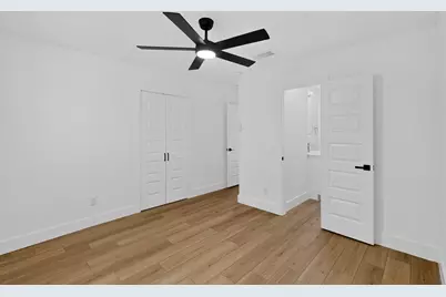 1800 Harry Court #B, Arlington, TX 76012 - Photo 13