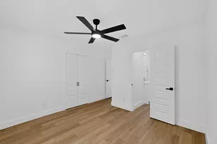 1800 Harry Ct, Arlington, TX 76012 - Photo 13
