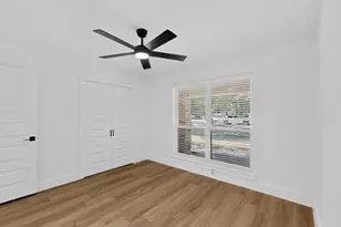 1800 Harry Ct, Arlington, TX 76012 - Photo 19