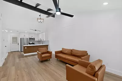 1800 Harry Court #B, Arlington, TX 76012 - Photo 7