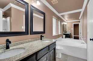 1006 Darren Dr, Burleson, TX 76028 - Photo 19
