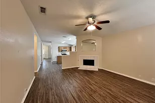 1901 Berkeley Dr, Glenn Heights, TX 75154 - Photo 13