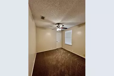 1901 Berkeley Drive, Glenn Heights, TX 75154 - Photo 17