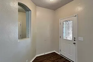1901 Berkeley Dr, Glenn Heights, TX 75154 - Photo 3