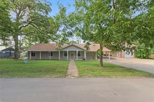 323 Dyer Cir, Payne Springs, TX 75156 - Photo 1