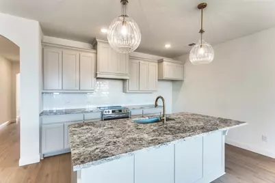 533 Hillcrest Circle, Justin, TX 76247 - Photo 9