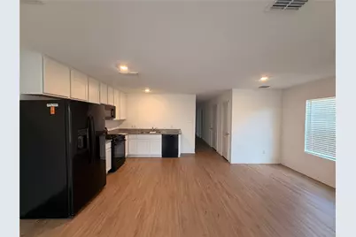 465 Whistlestop Way, Ferris, TX 75125 - Photo 5