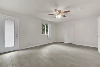 411 S Las Vegas Trail, White Settlement, TX 76108 - Photo 11