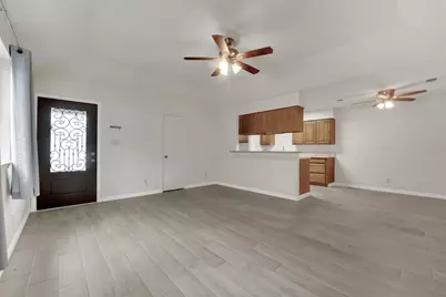 411 S Las Vegas Trail, White Settlement, TX 76108 - Photo 3