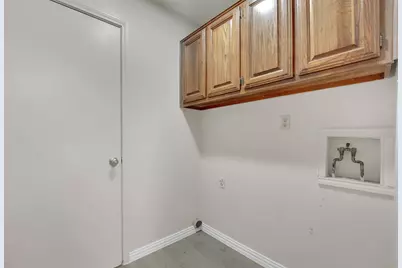 411 S Las Vegas Trail, White Settlement, TX 76108 - Photo 7