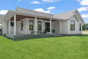 946 Burke Rd, Gunter, TX 75058 - Photo 3